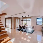 Villa Luxury Villa Amore With Private Pool, Sea View, Billiards & Dalmatian Tavern