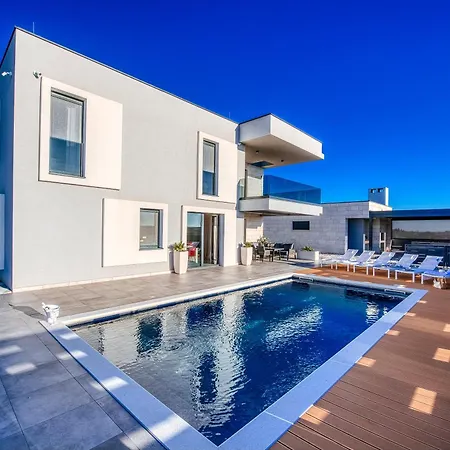 ヴィラ Luxury With Private Pool, Sea View, Billiards & Dalmatian Tavern *