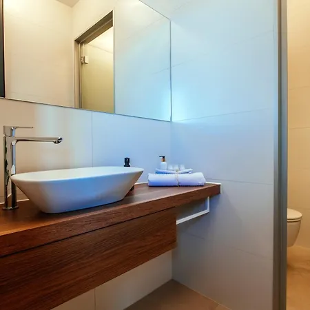 By Feel Croatia * Debeljak