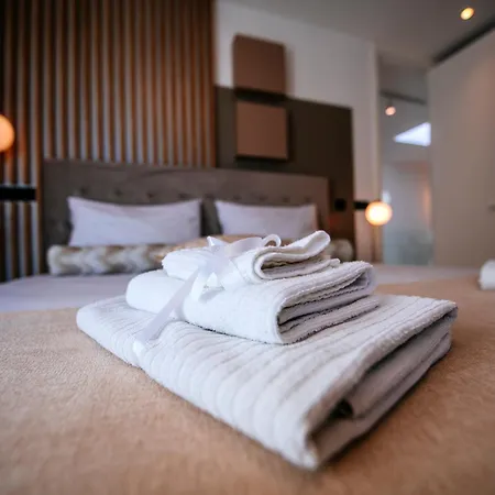 ヴィラ Luxury With Private Pool, Sea View, Billiards & Dalmatian Tavern *